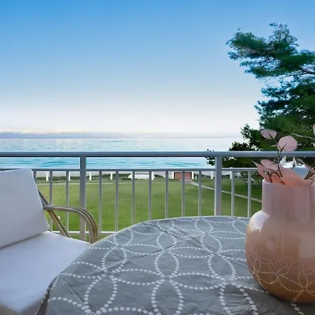 בית נופש Ethereal House חניוטי